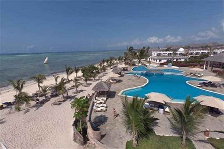 Twiga Beach & Spa Watamu Exterior photo